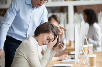 Efectos Psicológicos del Entorno de Trabajo